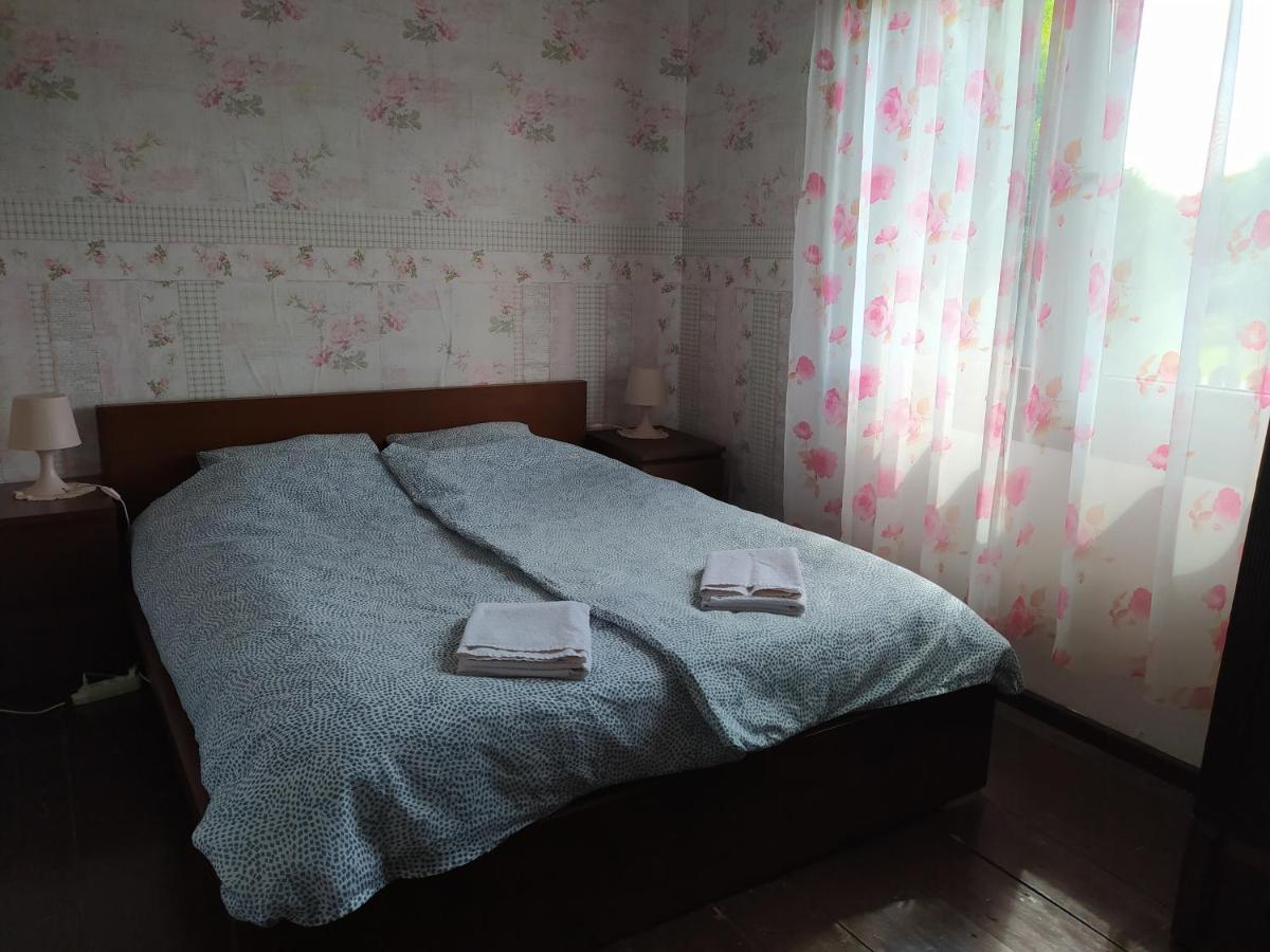 Agroturystyka Nadbuzanska Chata Slawatycze Exterior foto